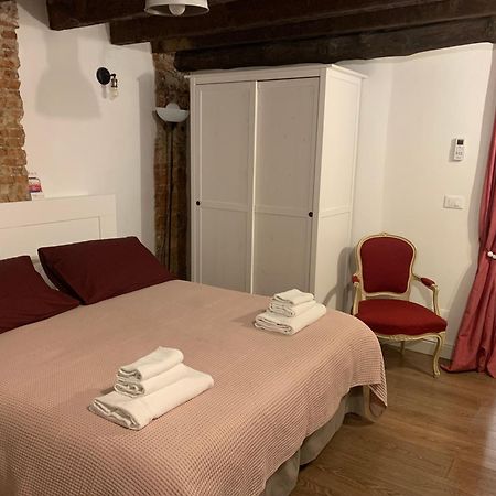Casa Cimella, Un Nido Nel Cuore Del Porto Antico Cod Citra 010025-Lt-2629 Génova Exterior foto